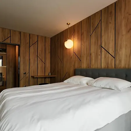 Apartament Nest Silhouette *